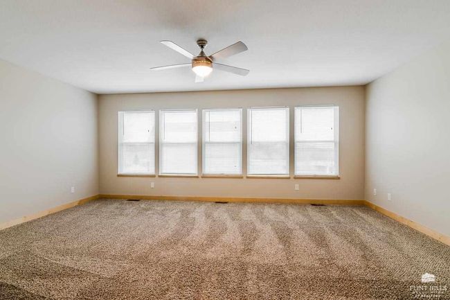 100 Silo Pl, Condo with 3 bedrooms, 3 bathrooms and null parking in Manhattan KS | Image 12