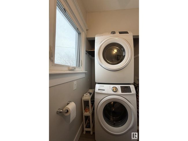 9862 76 Ave Nw, House other with 6 bedrooms, 3 bathrooms and null parking in Edmonton AB | Image 20