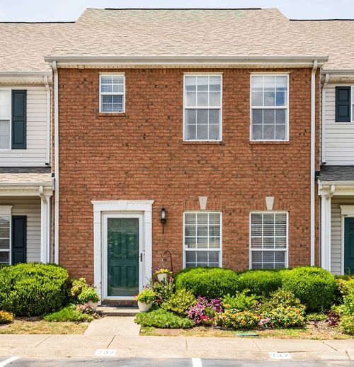 237 Northcrest Commons Cir, Nashville, TN, 37211-5464 | Card Image
