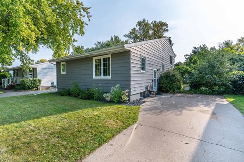 107 4th St Nw, Dilworth, MN, 56529-1022 | Card Image