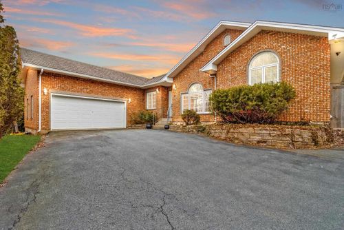 68 Glen Arbour Way, Hammonds Plains, NS, B4B1T4 | Card Image