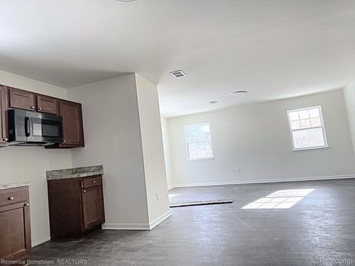 2203 Emerson St, Westland, MI, 48186-4636 | Card Image