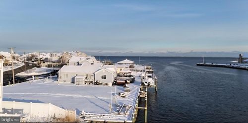 1025 Capstan Dr, Forked River, NJ, 08731-2027 | Card Image