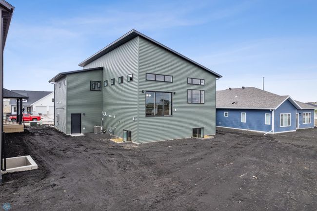 Oversized Creek Lot | Image 31