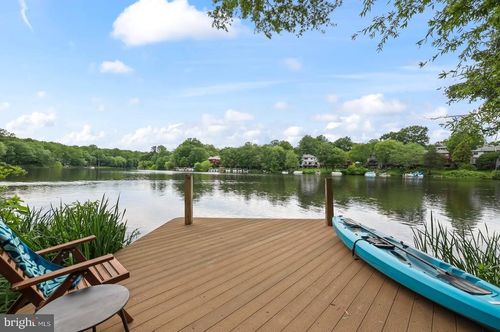 2201 Burgee Ct, RESTON, VA, 20191-4705 | Card Image