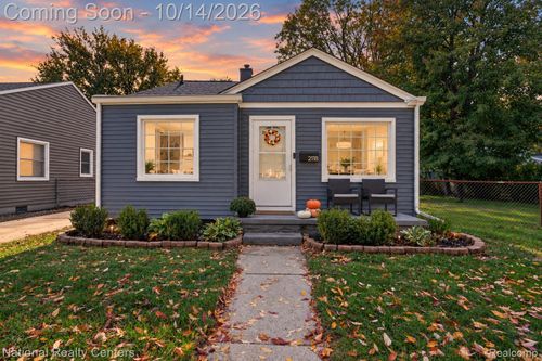 2118 Rowland Ave, Royal Oak, MI, 48067-4706 | Card Image