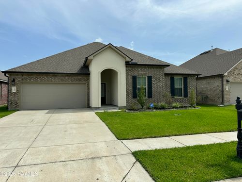 202 Rue Cordorcet, Youngsville, LA, 70592-6807 | Card Image
