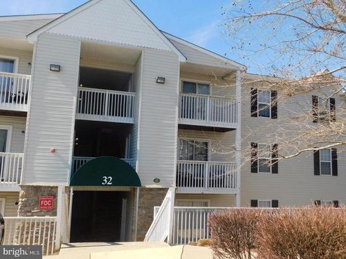 apt-203-32 White Pine Cir, STAFFORD, VA, 22554-8481 | Card Image