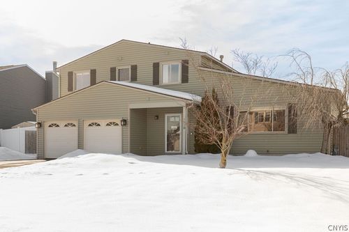 7728 Tirrell Hill Cir, Liverpool, NY, 13090-2507 | Card Image