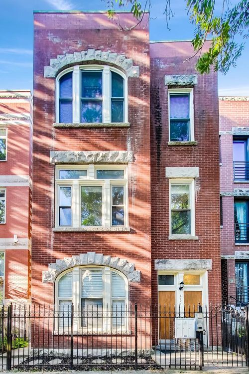 2-2141 Crystal St, Chicago, IL, 60622-3003 | Card Image