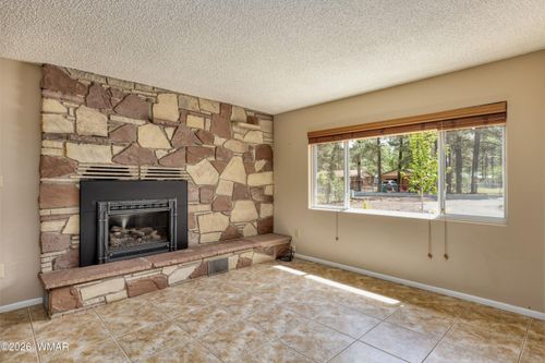1064 N Moonridge Dr, Lakeside, AZ, 85929-6947 | Card Image