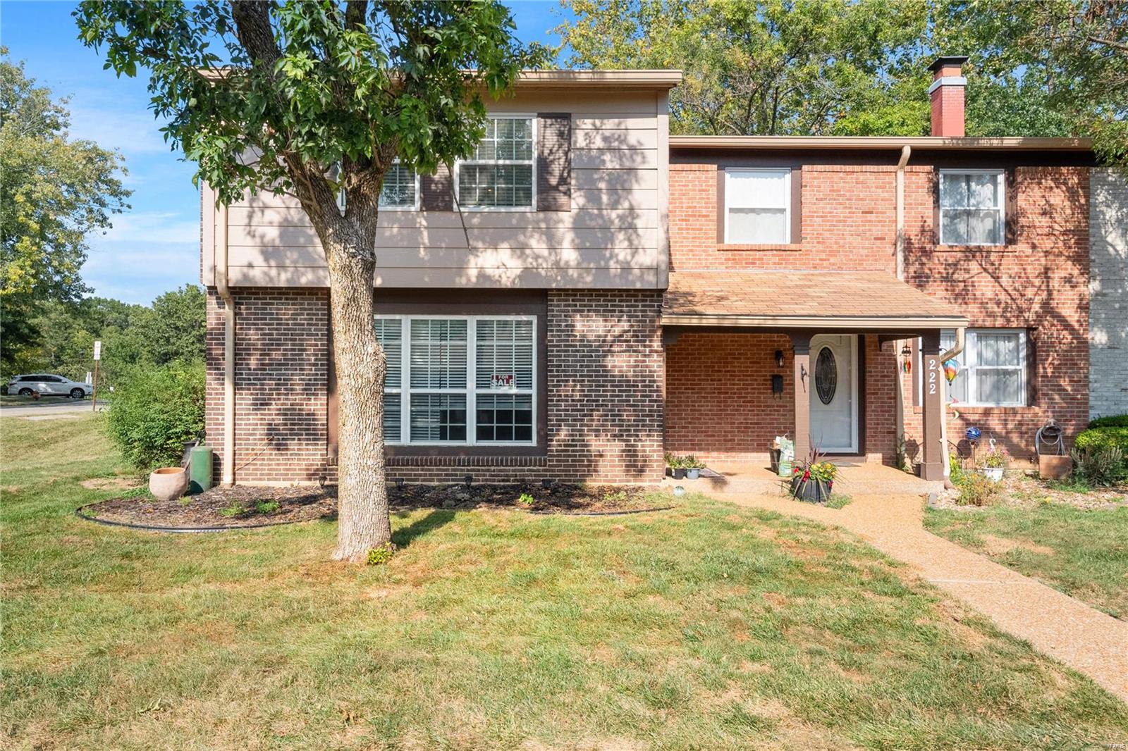 Carmel Woods Dr, Ellisville, MO 63021