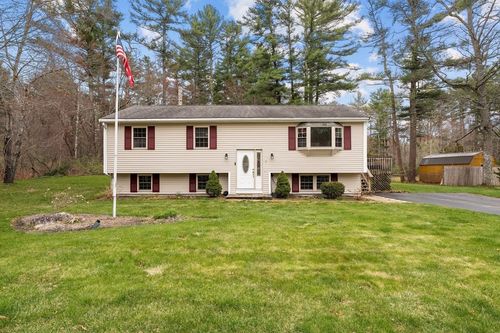 7 Helen St, West Wareham, MA, 02576-1333 | Card Image