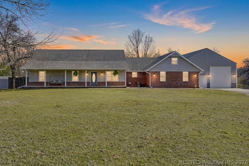 84 Southridge Dr, Pryor, OK, 74361-7763 | Card Image