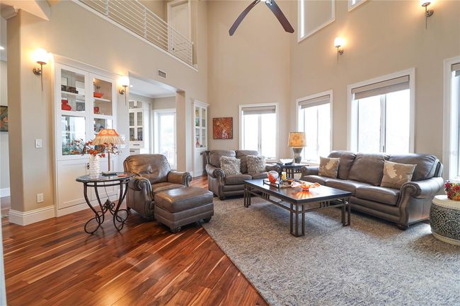 11105 5 Th St E, House other with 4 bedrooms, 4 bathrooms and null parking in TREASURE ISLAND FL | Image 19