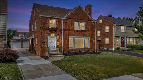 3601 Tullamore Rd, Cleveland Heights, OH, 44118-3022 | Card Image