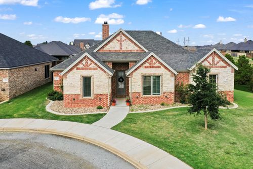 501 Buckingham Ave, Wolfforth, TX, 79382-3223 | Card Image