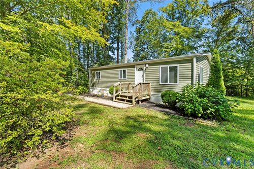 6390 Old Buckingham Rd, Powhatan, VA, 23139-6508 | Card Image