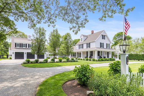 281 Wianno Ave, Osterville, MA, 02655-1917 | Card Image