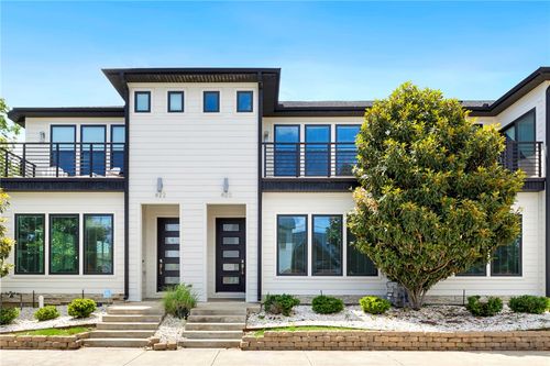420 Sw C St, Bentonville, AR, 72712-5851 | Card Image