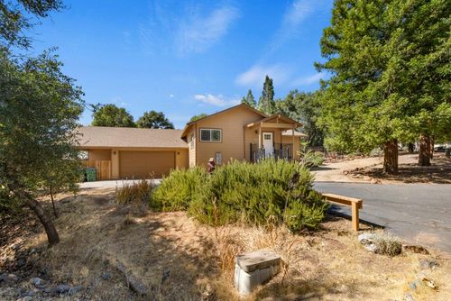 3400 Oxford Ct, Cameron Park, CA, 95682-8222 | Card Image