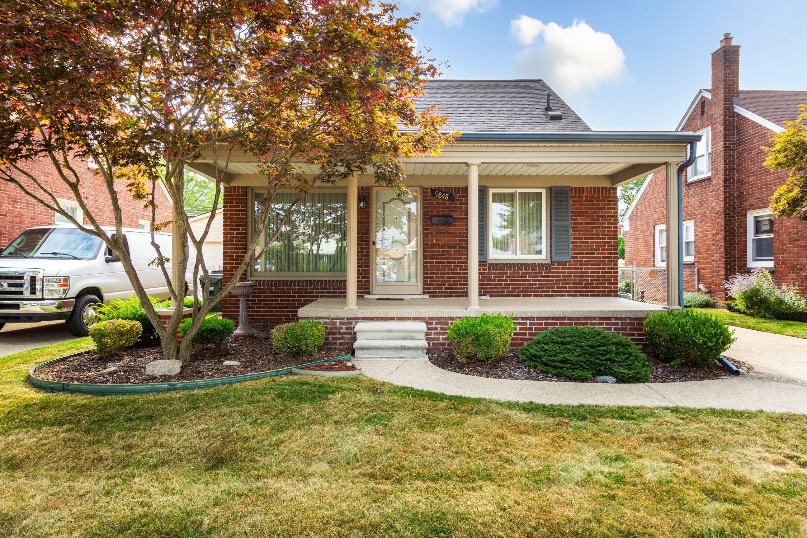 Becker Ave, Allen Park, MI 48101