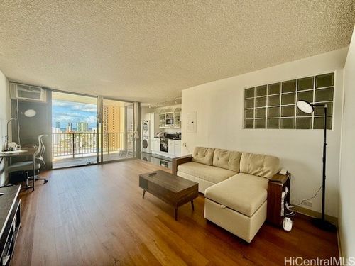 apt-2001-1630 Liholiho St, Honolulu, HI, 96822-2943 | Card Image
