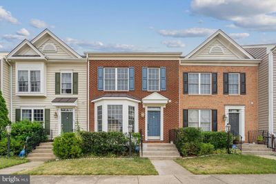 2519 Luckland Way, Townhouse with 4 bedrooms, 3 bathrooms and null parking in WOODBRIDGE VA | Image 2