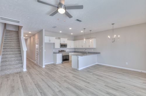 31 Hardwood Rd, Tullahoma, TN, 37388-2493 | Card Image