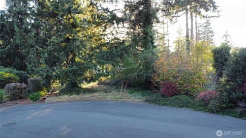 1713 Mike Ct Ne, Olympia, WA, 98506-3618 | Card Image