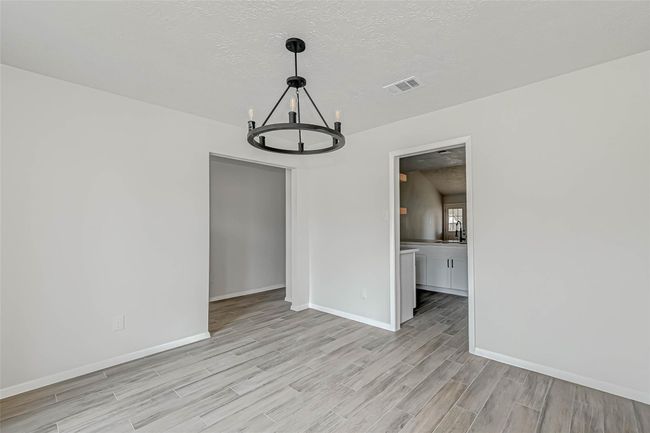 2330 Grind Stone Ln, House other with 3 bedrooms, 2 bathrooms and 2 parking in Sugar Land TX | Image 14