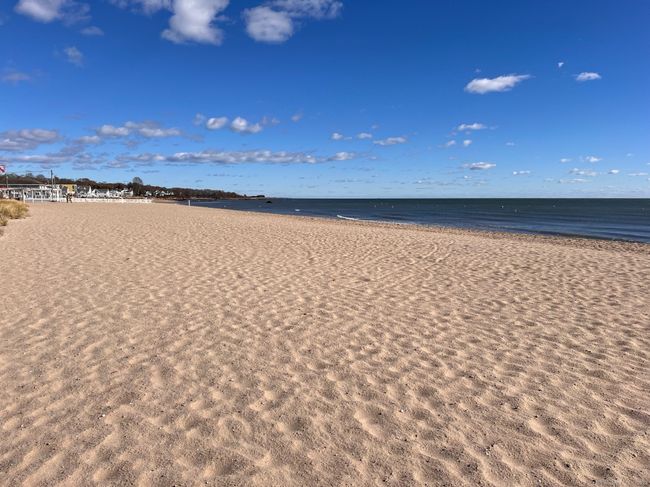 70 Portland Ave, House other with 3 bedrooms, 1 bathrooms and 4 parking in Old Lyme CT | Image 21