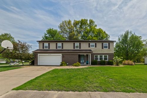 4401 Woodglen Ln, Mount Vernon, IL, 62864-2171 | Card Image