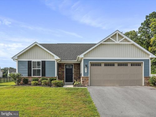403 Rushbrook Rd, MARTINSBURG, WV, 25403-1696 | Card Image