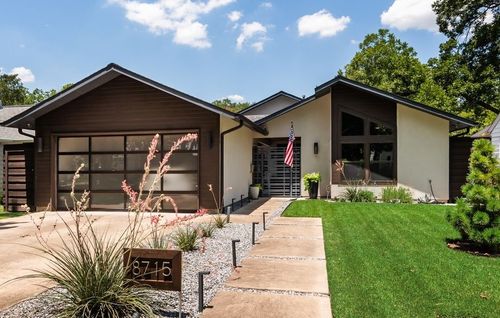 8715 Forest Hills Blvd, Dallas, TX, 75218-4026 | Card Image