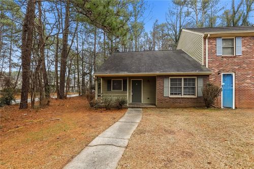 7074 Williamsburg Dr, Riverdale, GA, 30274-3314 | Card Image
