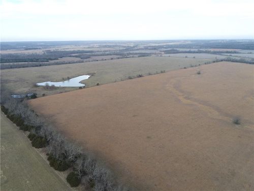 1350 Range Rd, Fort Scott, KS, 66701-7305 | Card Image