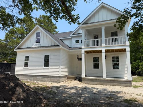 201 Silver Creek Landing Rd, Swansboro, NC, 28584-7790 | Card Image