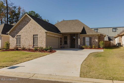 112 Serenity Ln, Pearl, MS, 39208-1201 | Card Image