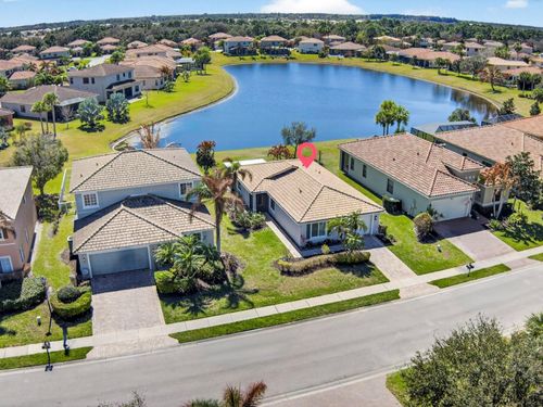 4163 56th Ln, Vero Beach, FL, 32967-7592 | Card Image