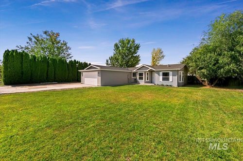 16917 Prairie Ln, Nampa, ID, 83651-8059 | Card Image