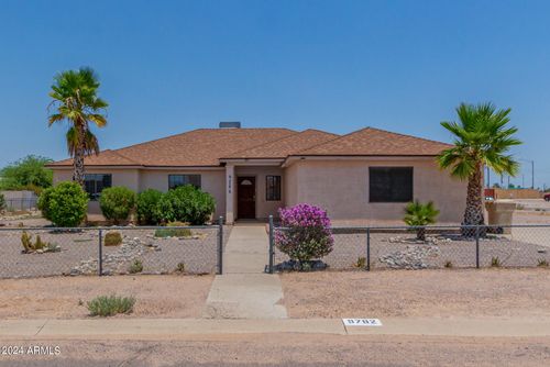 9782 W Wenden Drive, Arizona City, AZ, 85123 | Card Image