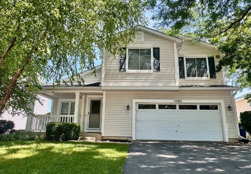 1325 S Elder Ln, Waukegan, IL, 60085-8646 | Card Image