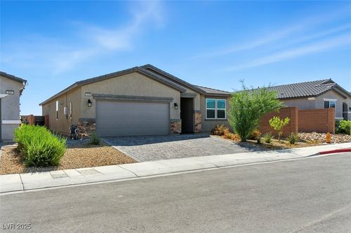 3548 Valley Lily St, North Las Vegas, NV, 89032-7756 | Card Image