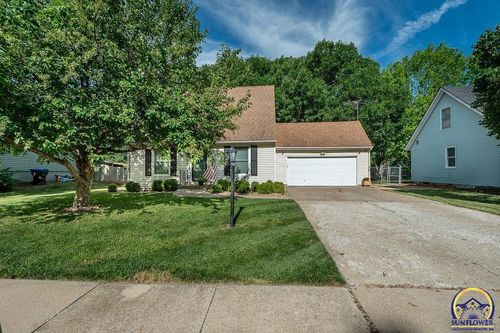 3517 Atwood Ave, Topeka, KS, 66614-3563 | Card Image
