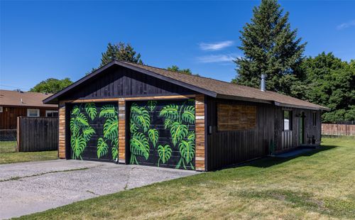 2711 S Higgins Ave, Missoula, MT, 59801-8129 | Card Image