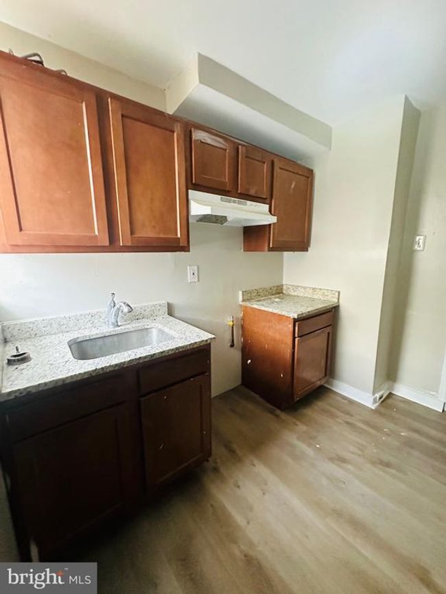 1006 N Calhoun St, Townhouse with 2 bedrooms, 1 bathrooms and null parking in BALTIMORE MD | Image 10