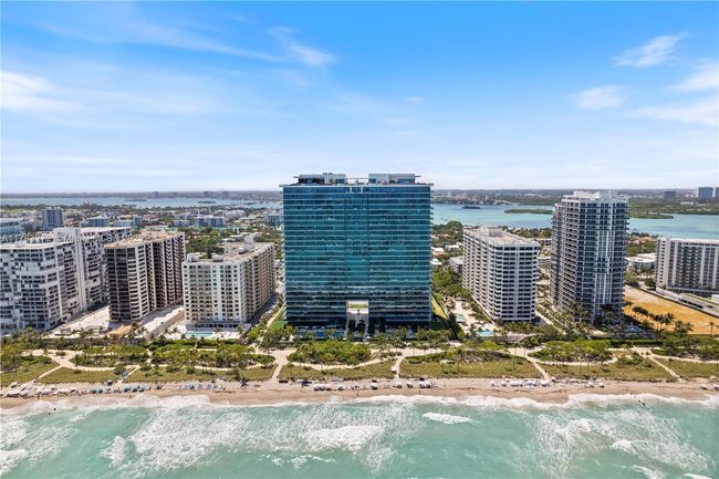 UNIT-1001 - 10203 Collins Ave, Condo with 3 bedrooms, 5 bathrooms and null parking in Bal Harbour FL | Image 37