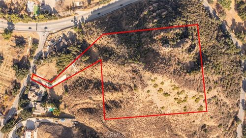 2524 Sierra Creek Rd, Agoura Hills, CA, 91301-3128 | Card Image