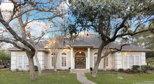 136 Falling Water Dr, Spring Branch, TX, 78070-5659 | Card Image